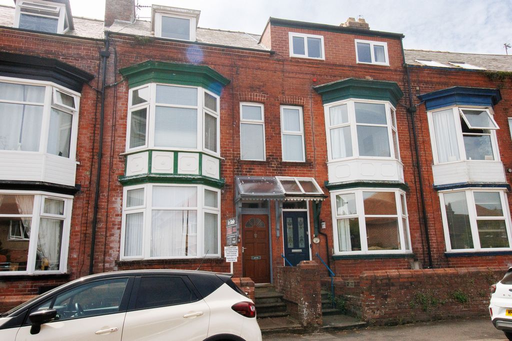Property photo 1 of 25