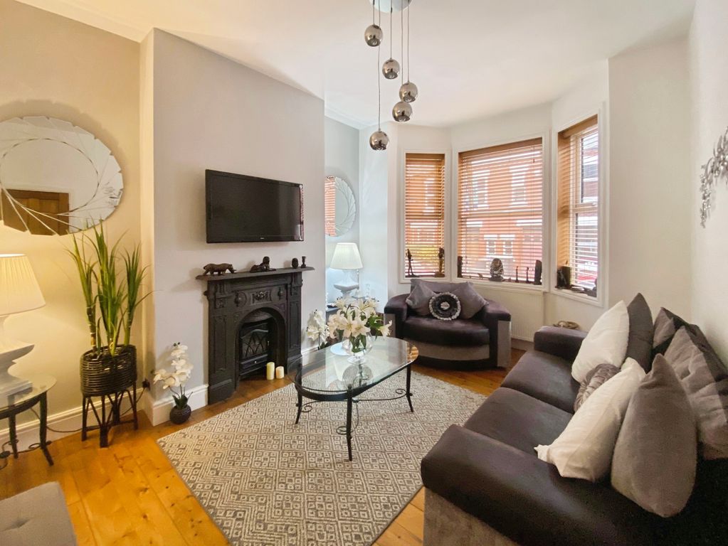 Property photo 2 of 27 Photo #2