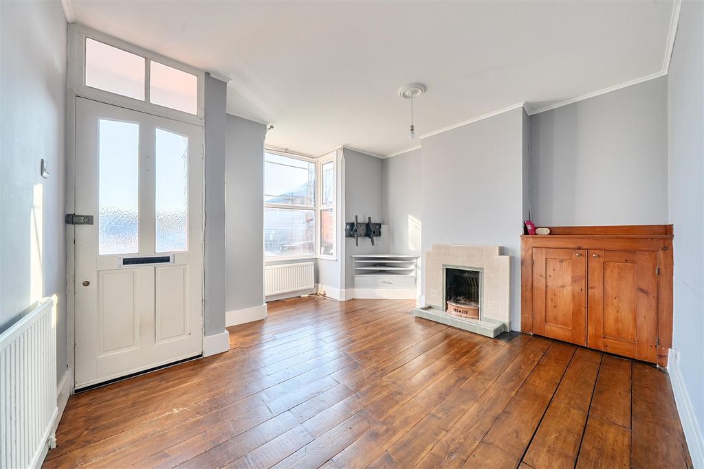 Property photo 1 of 13 1433444-3-69Bd17904075c.Jpg