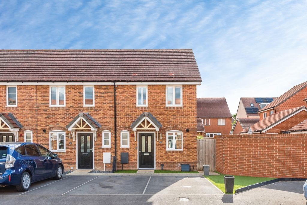 Property photo 1 of 19 Pbox-Img.Jpg