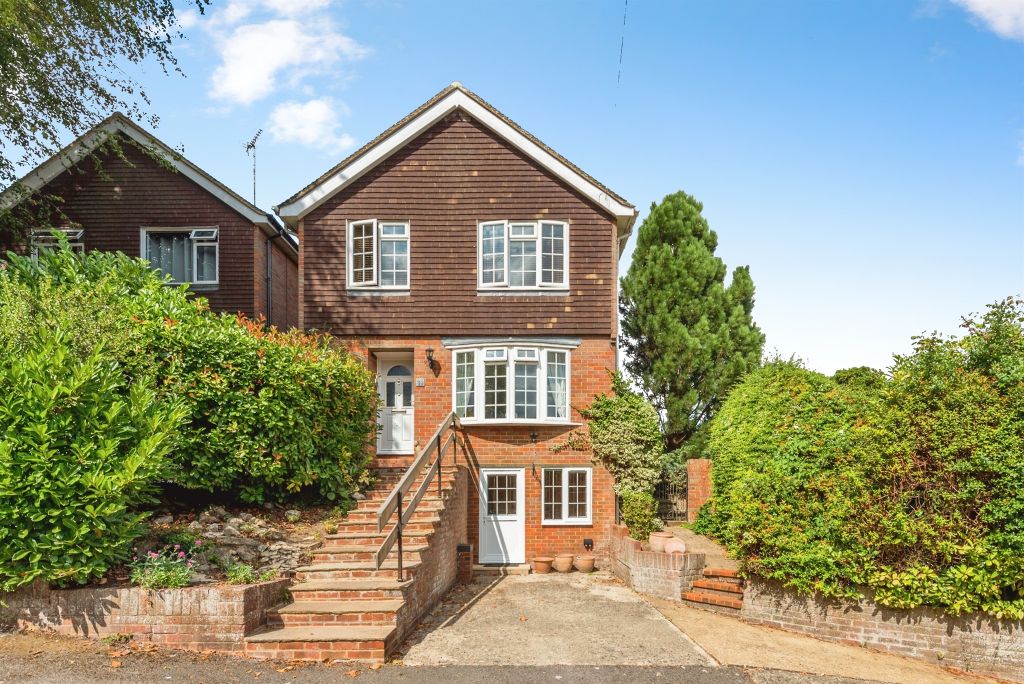 Property photo 1 of 22