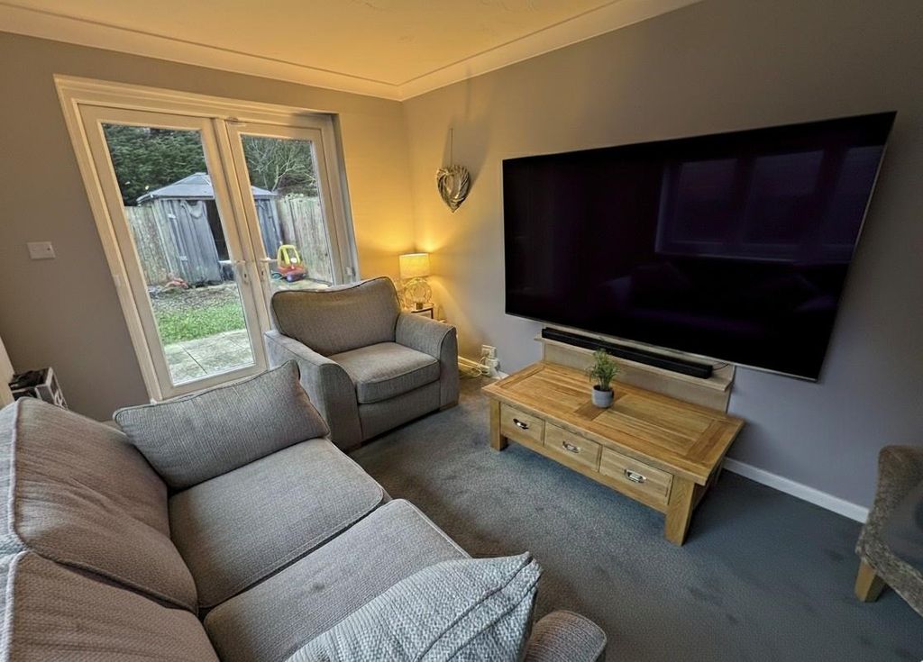 Property photo 2 of 10 3.Jpg