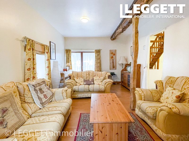 Property photo 3 of 10