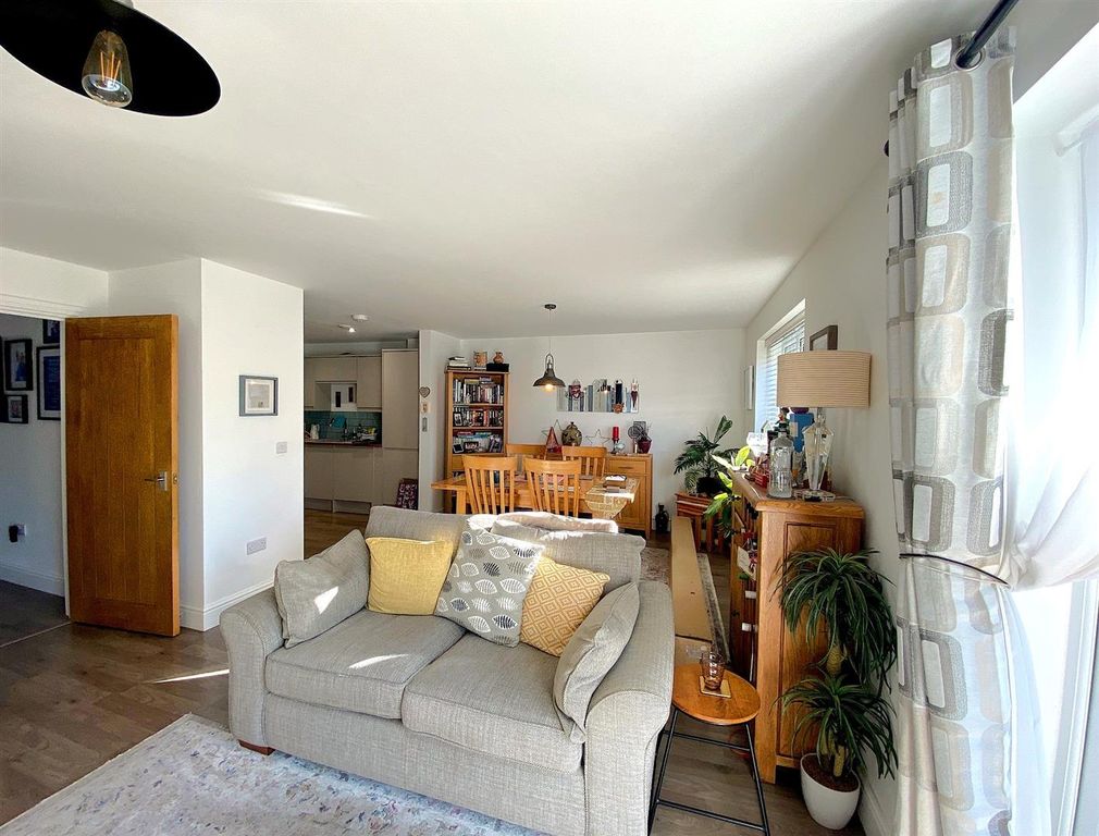 Property photo 3 of 19 56C Haslam Crescent - Lounge3.Jpg