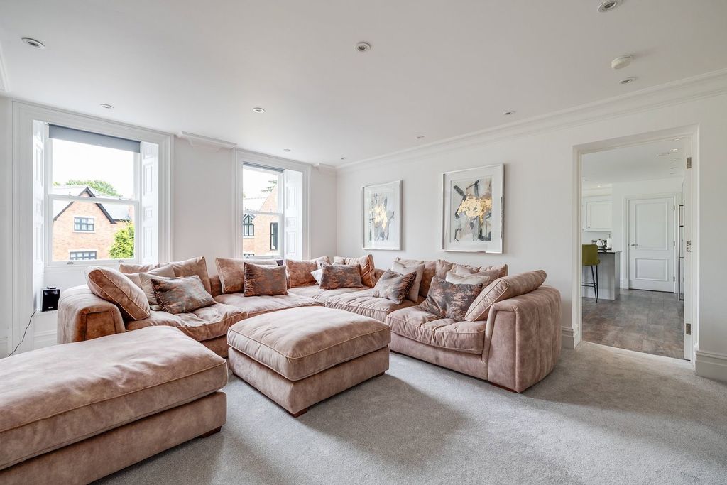 Property photo 3 of 22