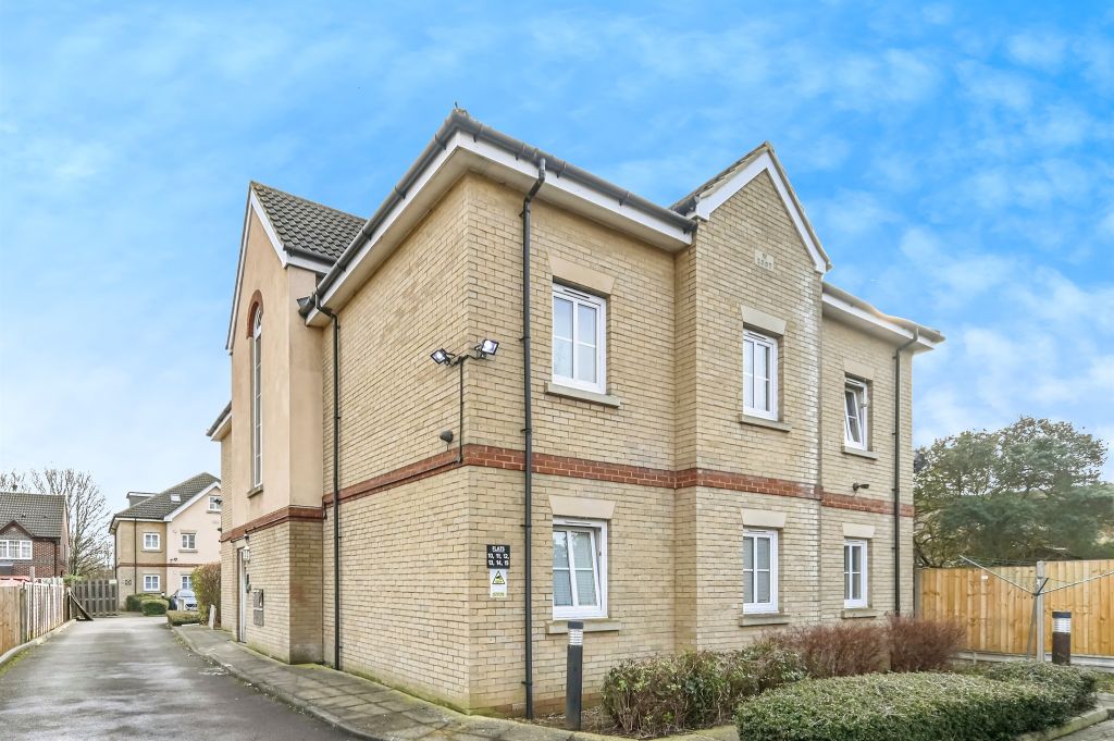 Property photo 1 of 12