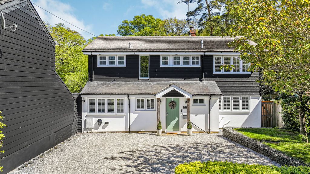 Property photo 1 of 30