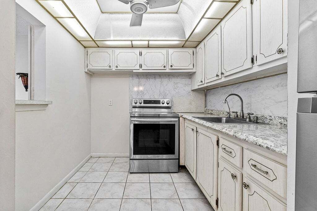 Property photo 3 of 20 <Alttext/>