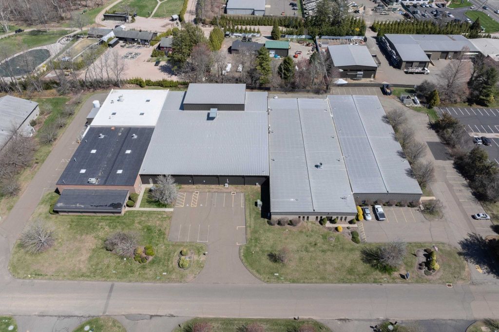 Property photo 1 of 27