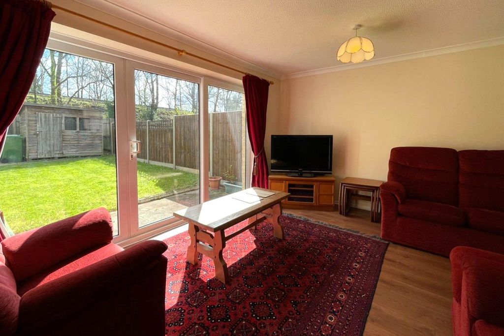 Property photo 3 of 12 Picture No. 09