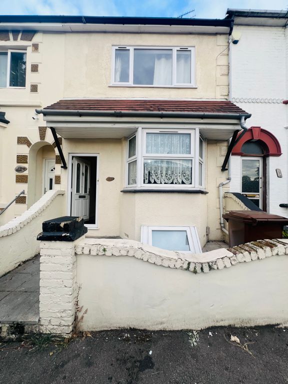 Property photo 1 of 20