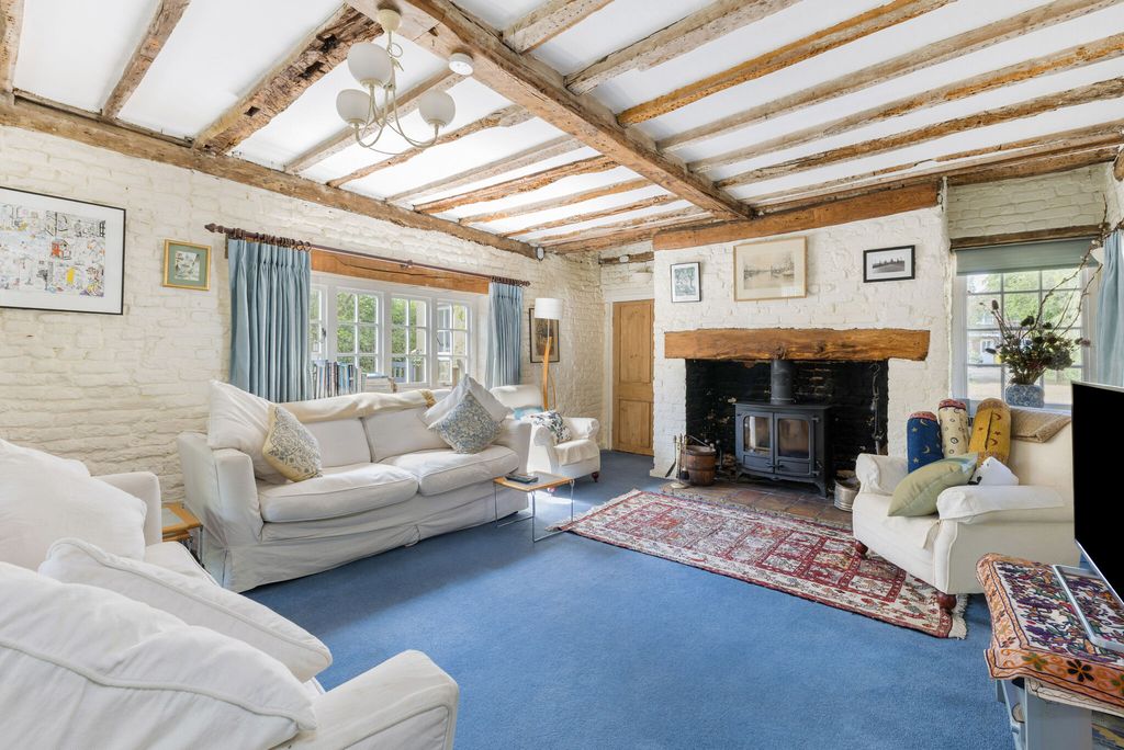 Property photo 2 of 14
