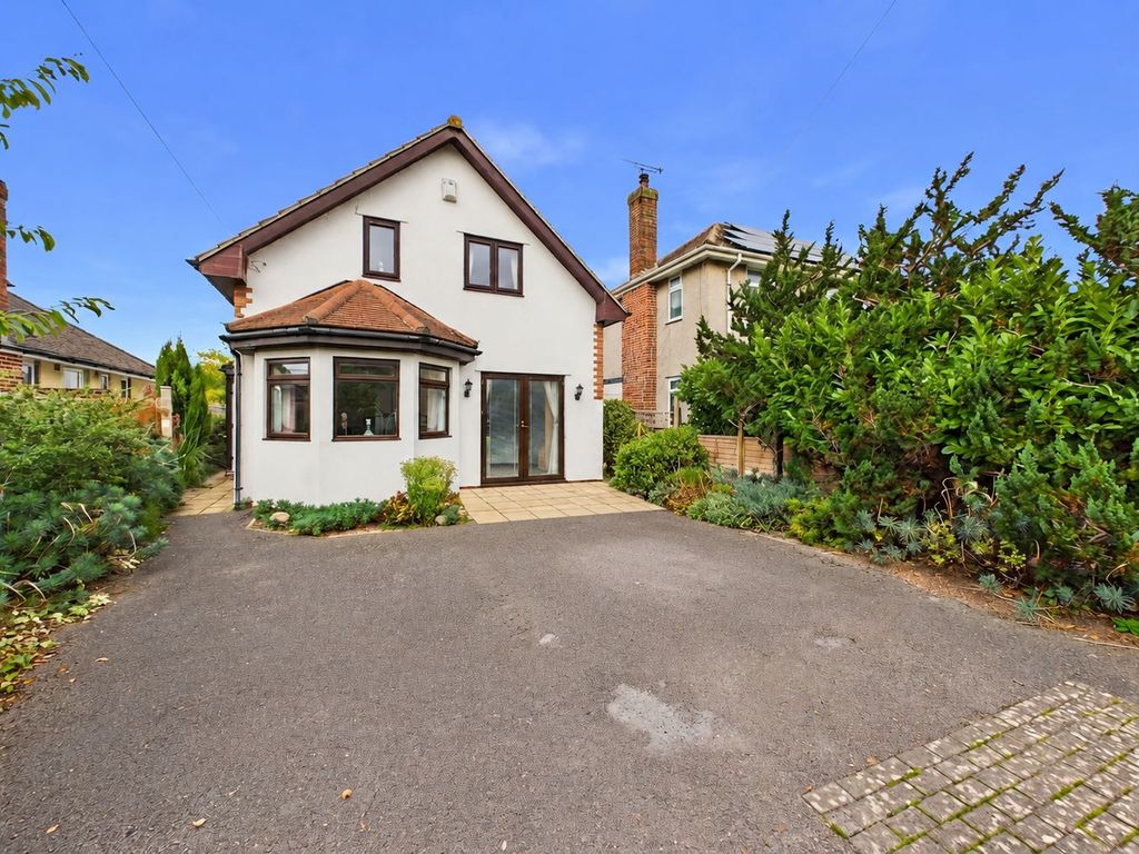 Property photo 1 of 27
