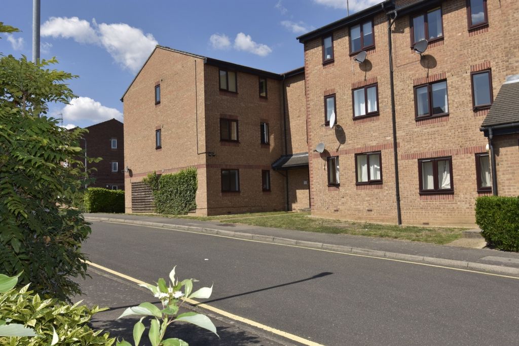 Property photo 2 of 7 Photo 4