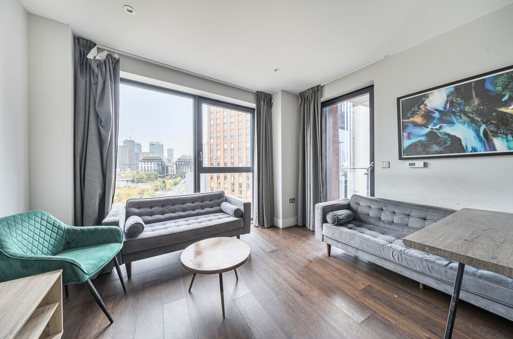 Property photo 2 of 20 1364940-11-68Ed2d...