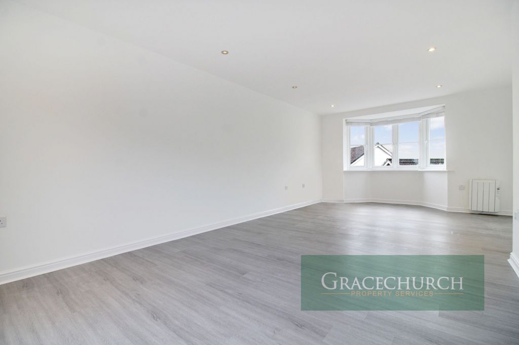 Property photo 2 of 12 Gallery