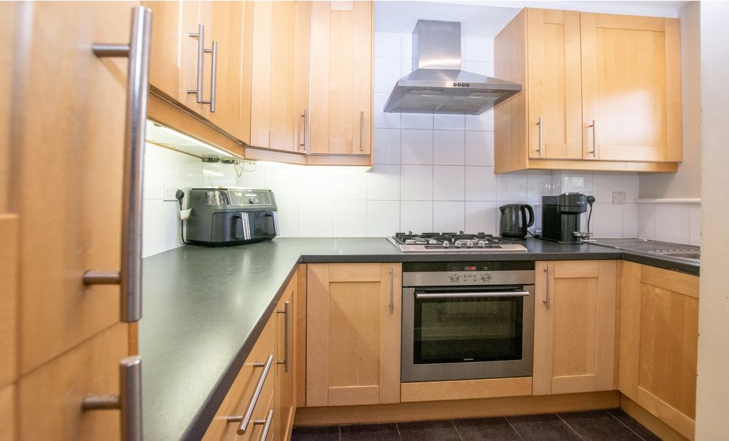 Property photo 3 of 13 Dsc_0206