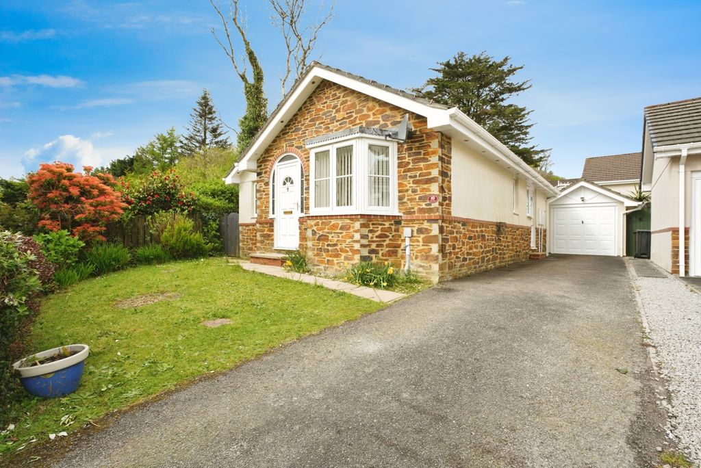 Property photo 1 of 18 Photo