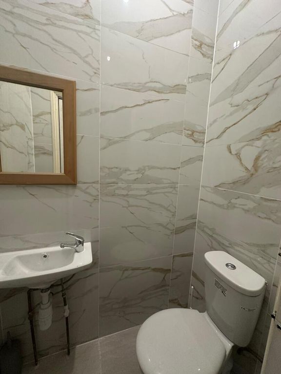 Property photo 3 of 4 Bathroom
