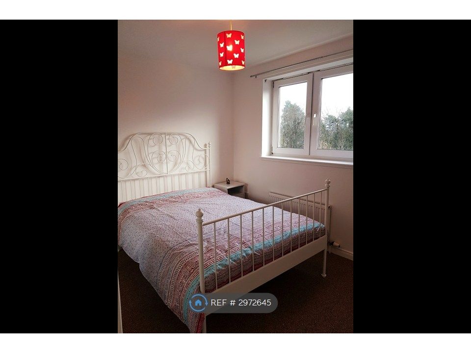 Property photo 1 of 11 Double Bedroom