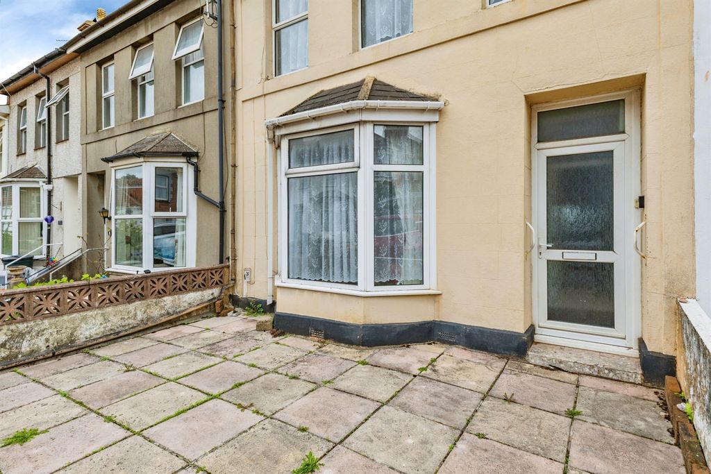 Property photo 1 of 26