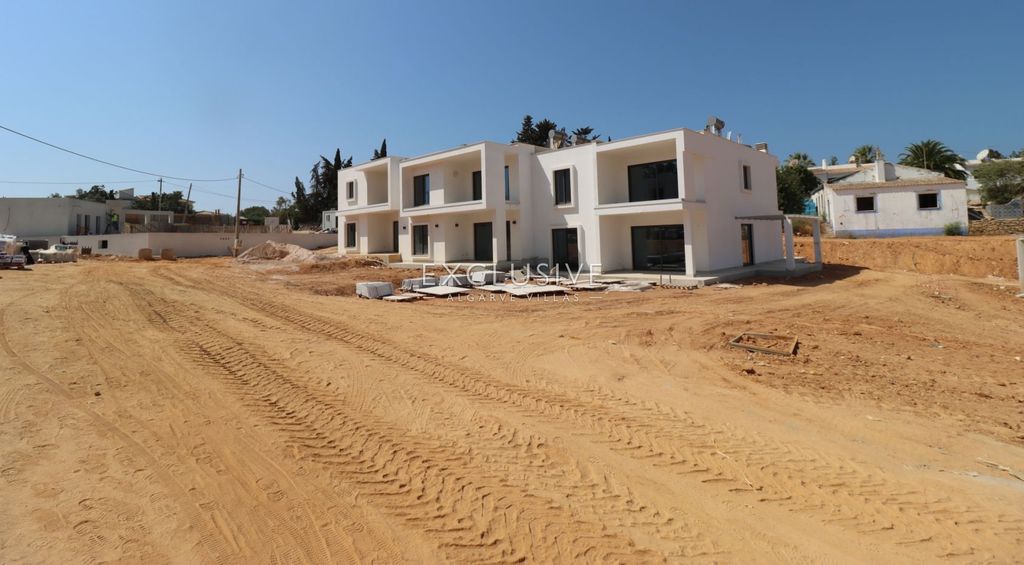 Property photo 2 of 36