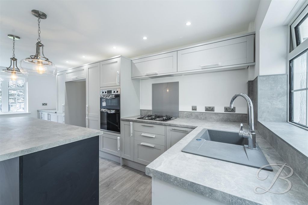 Property photo 1 of 32 CC23.Jpg