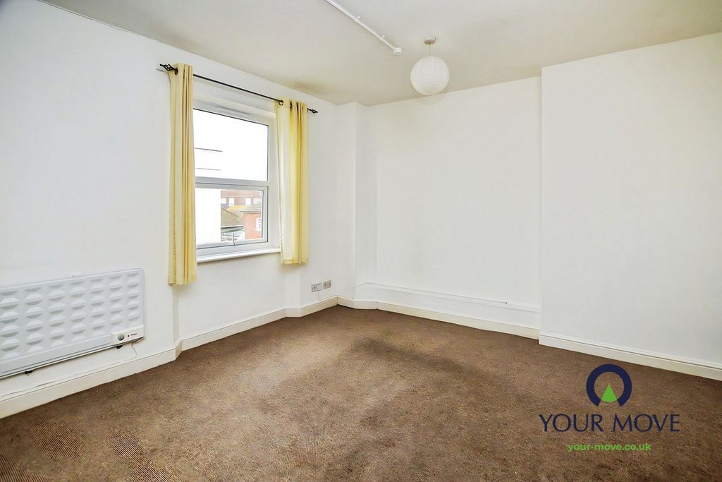 Property photo 3 of 6 Pbox-Img.Jpg
