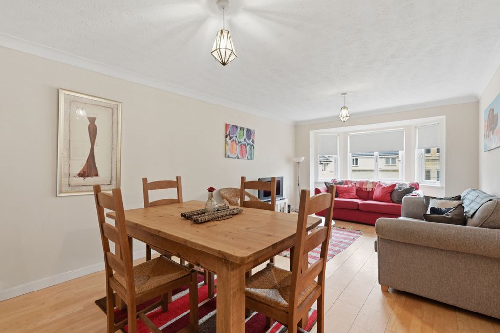 Property photo 2 of 24