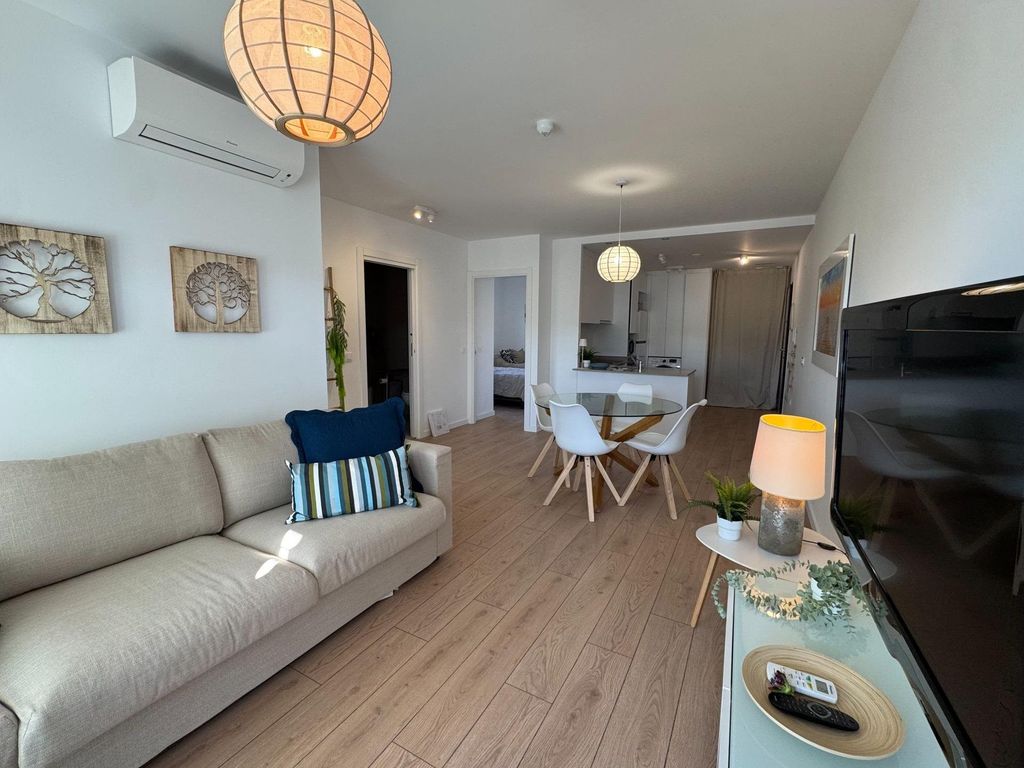 Property photo 2 of 29