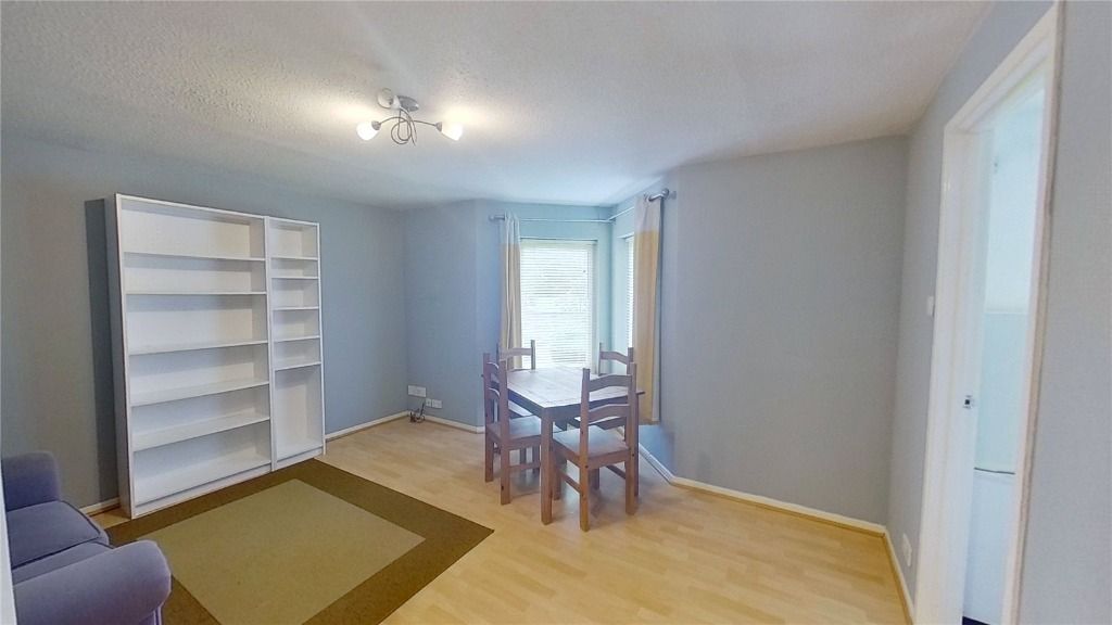 Property photo 2 of 10 Photo 2