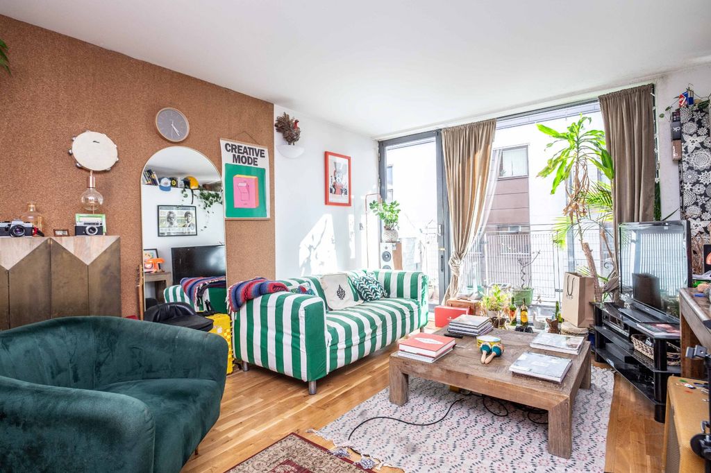 Property photo 2 of 29 Photo