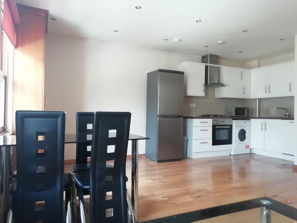 Property photo 1 of 9 125Wbr/F1