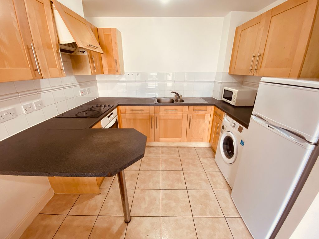 Property photo 2 of 16