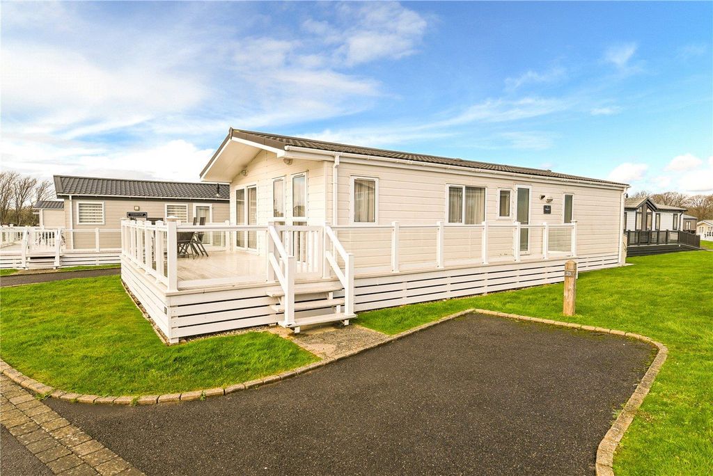 Property photo 1 of 15 Picture No. 02