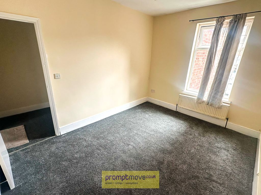 Property photo 1 of 3 Na