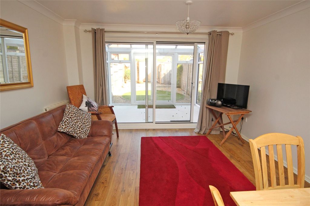 Property photo 3 of 11 Picture No. 02