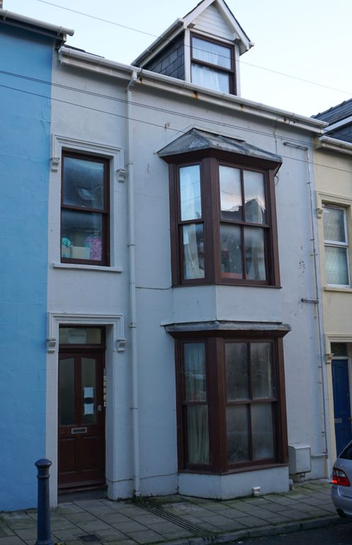 Property photo 1 of 1