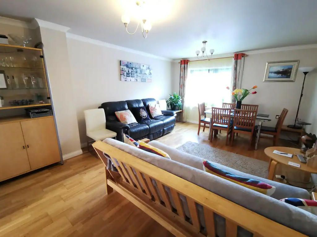 Property photo 2 of 24