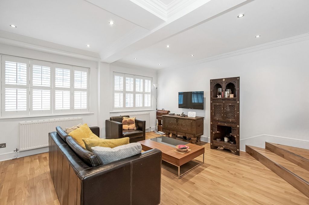 Property photo 2 of 14 Reception Room