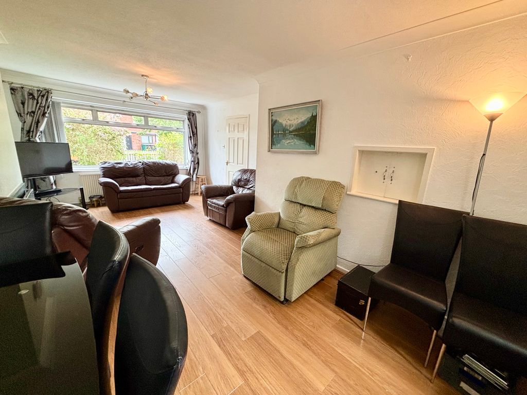 Property photo 3 of 23 Img_4942