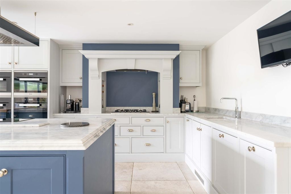 Additional image 8 of 5 bed detached house for saleMoulton Lane, Boughton, Northampton NN2