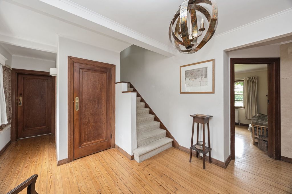Additional image 10 of 6 bed detached house for saleBrighton Road, Horsham RH13