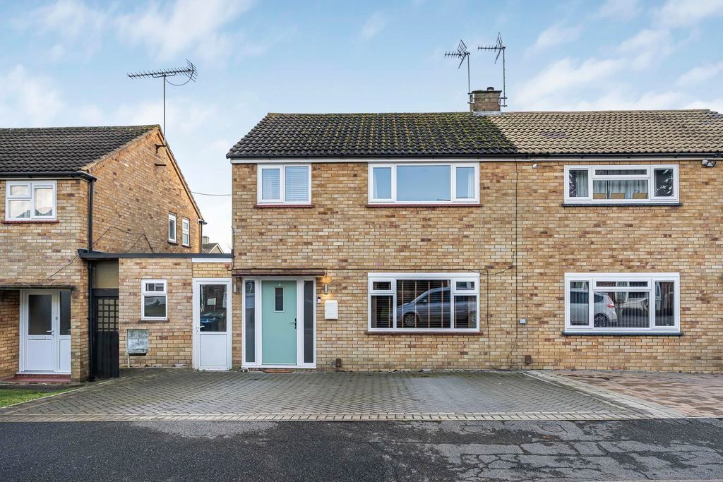 Property photo 1 of 24 Front Aspect