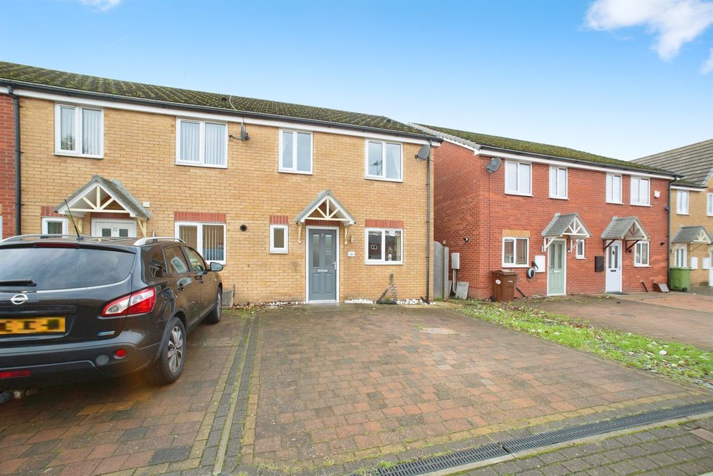 Property photo 1 of 13