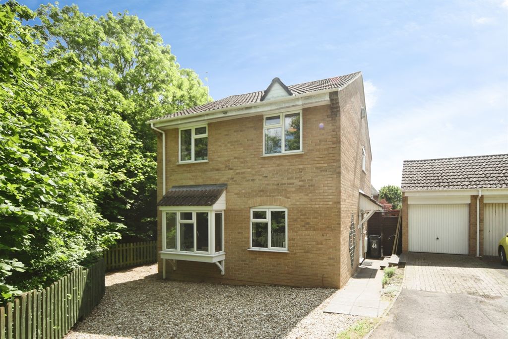 Property photo 1 of 14