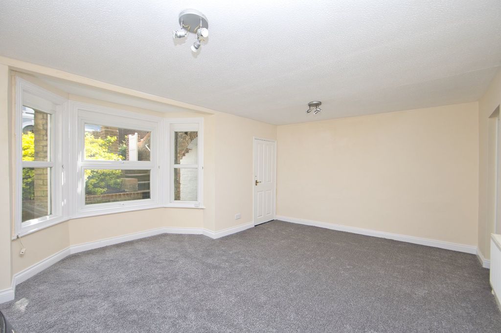 Property photo 3 of 10 Picture No. 42