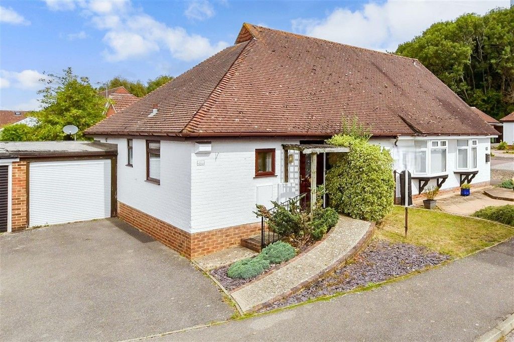 Property photo 2 of 16 External (Web) 1