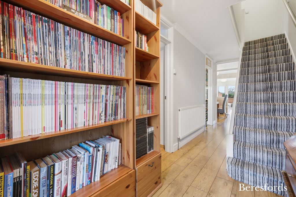 Property photo 3 of 26 Picture No. 07