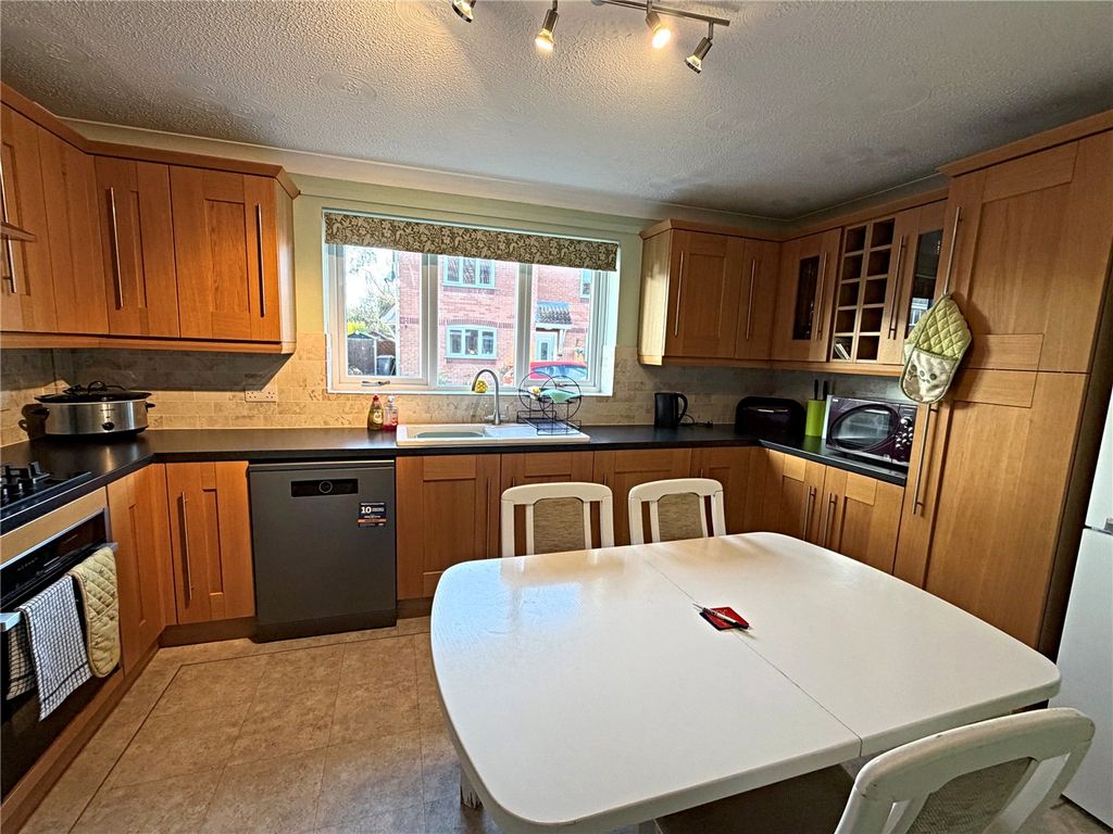 Property photo 2 of 12 Picture No. 12